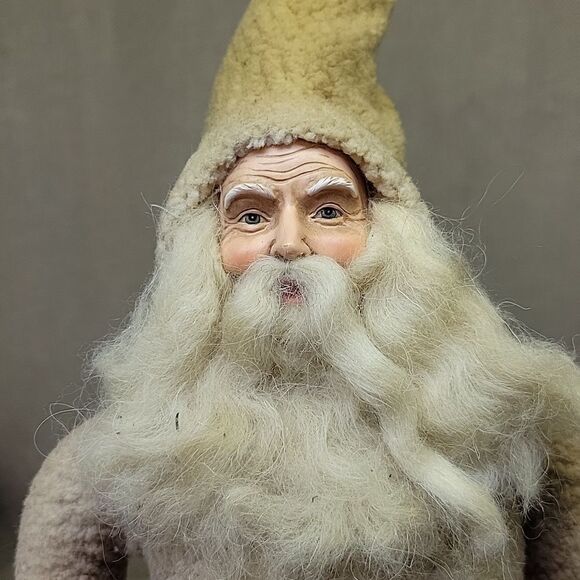 Vintage Rustic Santa, sleigh and vtg. Flannel runner - Picture 5 of 14